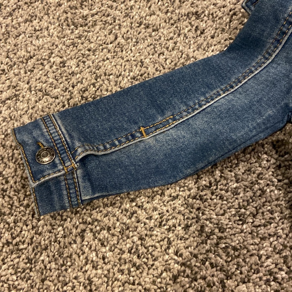 Cat & Jack - 2T Girls Jean Jacket - Picture 5 of 5